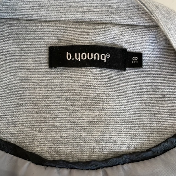 (2/$30) ⭐️HOST PICK⭐️ B. Young blazer -Size 38 - Picture 4 of 10